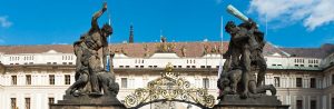 Praga: il governo vuol tassare i risarcimenti alle Chiese