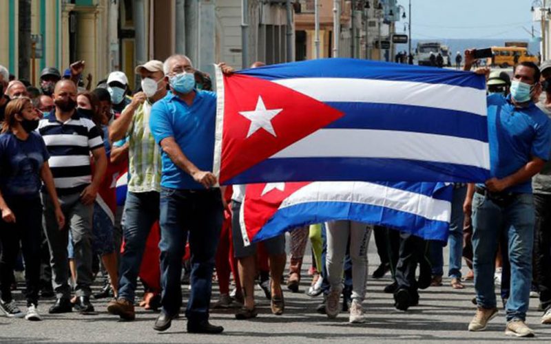 Cuba in piazza: quali parentele con l’ex URSS